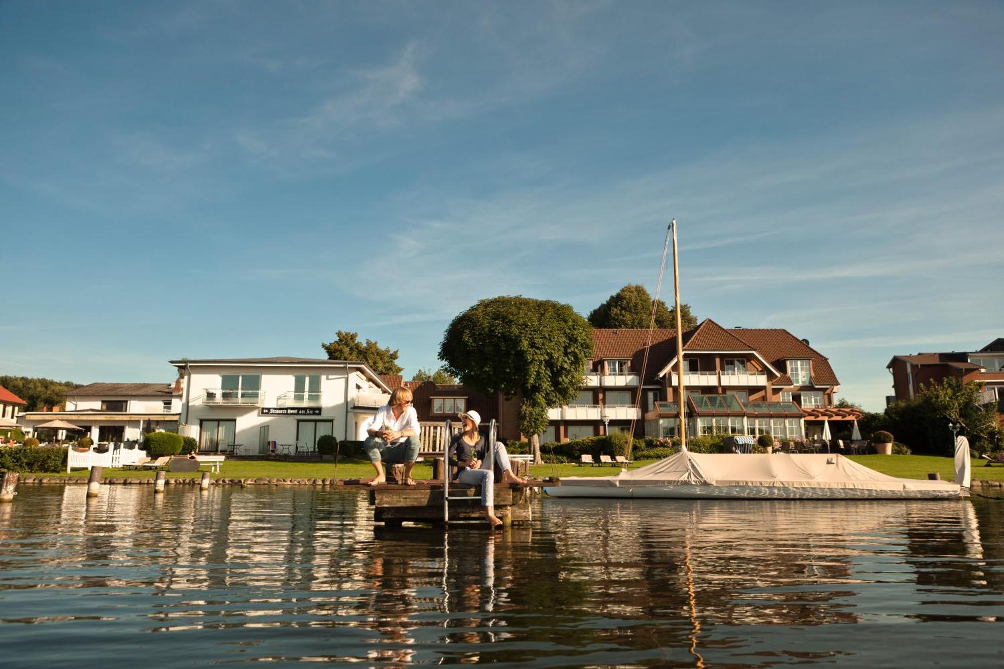 Strauers Hotel Am See Bosau Kültér fotó